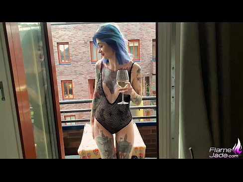 ❤️ Enorm tjej som suger med en gupp och knullar passionerat under öppen himmel Pornvideo at sv.libporno.ru ❌