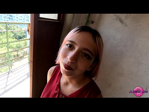 ❤️ Student Sensual suger en främling i Outback - sperma i ansiktet Pornvideo at sv.libporno.ru ❌